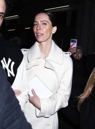 Outside arrivals at the Ralph Lauren Fashion show Featuring: Rebecca Hall Where: New York, United States When: 10 Feb 2026 Credit: Darla Khazei INSTARimages EDITORIAL USE ONLY. NOT FOR USE BY NEWSPAPERS BASED IN THE UK. Copyright: xx instar55454523