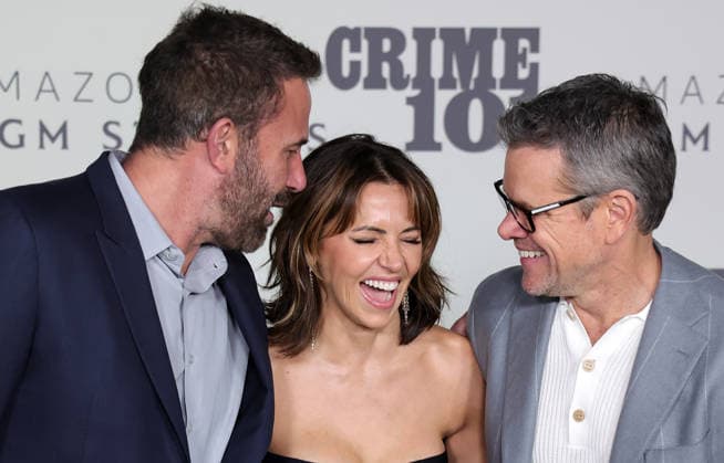 10 February, 2026 - Los Angeles, California -Ben Affleck, Luciana Damon, Matt Damoni. World Premiere Of Amazon MGM Studios Crime 101 held at The United Theater on Broadway, in Los Angeles. Los Angeles USA  - ZUMAa123 20260210_zaa_a123_156 Copyright: xADx