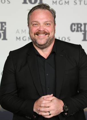 10 February, 2026 - Los Angeles, California -Drew Powell. World Premiere Of Amazon MGM Studios Crime 101 held at The United Theater on Broadway, in Los Angeles. Los Angeles USA - ZUMAa123 20260210_zaa_a123_136 Copyright: xADx
