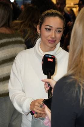 RTL Dschungelcamp Frankfurt 2026 Ariel Hediger at the return of the jungle camp candidates of the RTL reality TV show Ich bin ein Star - Holt mich hier raus aus Australien on 11 02 2026 at Frankfurt Airport Frankfurt am Main Frankfurt Airport Hessen