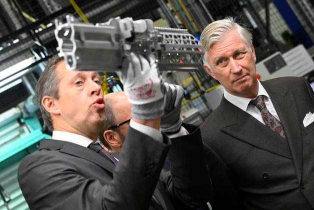 King Philippe Visits FN Browning HERSTAL, BELGIUM - FEBRUARY 11 : King Philippe of Belgium pictured visiting the FN Browning factory in Herstal on February 11, 2026 in Herstal, Belgium, 11 02 2026 Herstal Belgium  Copyright: xPhilipxReynaersx