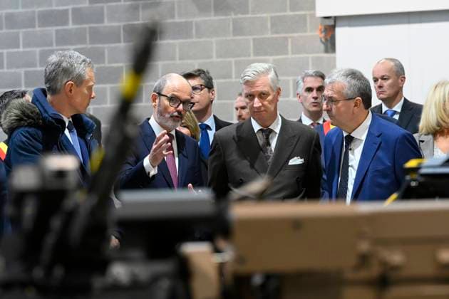 King Philippe Visits FN Browning HERSTAL, BELGIUM - FEBRUARY 11 : King Philippe of Belgium, Julien Compere CEO FN Herstal, Pierre-Yves Jeholet (MR), Vice-Chairman and Walloon Minister for the Economy, Industry, the Digital Economy, Employment and Training and Adrien Dolimont (MR), Minister-President of Wallonia, responsible for Budget, Finance, Research and Animal Welfare pictured visiting the FN Browning factory in Herstal on February 11, 2026 in Herstal, Belgium, 11 02 2026 Herstal Belgium  Copyright: xPhilipxReynaersx