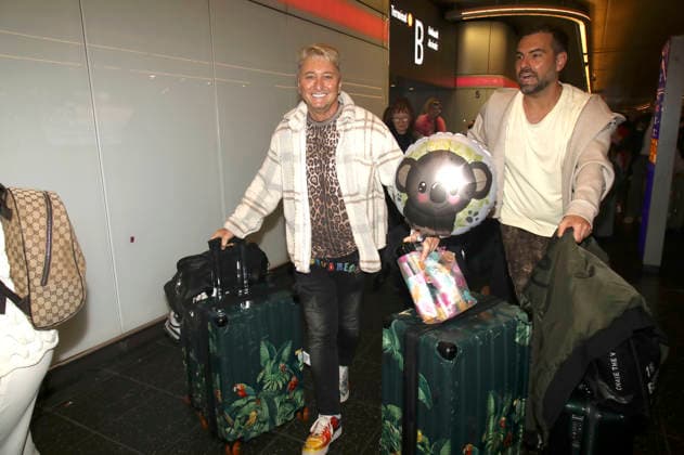 Hubert Fella at the return of the jungle camp candidates of the RTL reality TV show Ich bin ein Star holt mich hier raus from Australia at Frankfurt am Main Airport Frankfurt, 11 02 2026 Foto:xAgenturxWehnertx xGränzdörferx xFuturexImagex dschungel_rueckkehr_6221