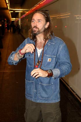 Gil Ofarim at the return of the jungle camp candidates of the RTL reality TV show Ich bin ein Star holt mich hier raus from Australia at Frankfurt am Main Airport Frankfurt, 11 02 2026 Foto:xAgenturxWehnertx xGränzdörferx xFuturexImagex dschungel_rueckkehr_6249