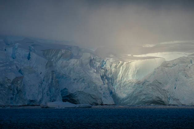 Neko Harbour, Antarctica. Antarctica Copyright: xSergioxPitamitzx xVWPicsx SSH-RM-ANT2412080465