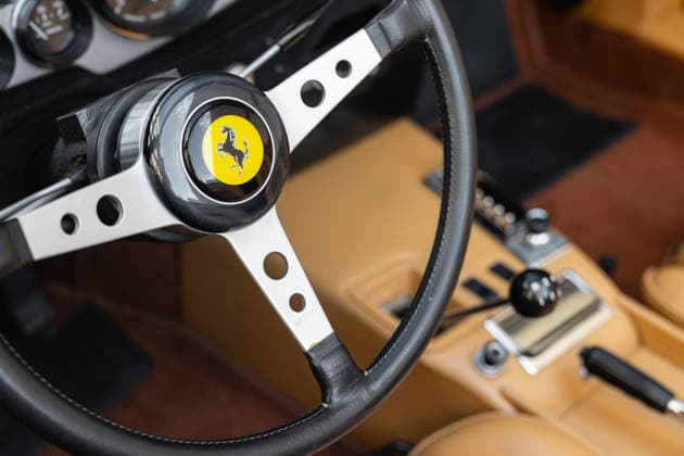 Vintage Hollywood Ferrari that featured in A Star is Born heads under the hammer at estimated £1.9m Story from Jam Press (Hollywood Ferrari Sale) Pictured: The 1971 Ferrari 365 GTB 4 Daytona Spider by Scaglietti. Vintage Hollywood Ferrari that featured in A Star is Born heads under the hammer at estimated £1.9m A vintage Hollywood Ferrari that featured in ‘A Star is Born’ heads under the hammer at an estimated £1.9m. This breathtaking 1971 Ferrari 365 GTB 4 Daytona Spider by Scaglietti presents a unique chance at owning a part of silver screen history. The motor is believed to have appeared in both A Star Is Born, featuring Kris Kristofferson and Barbra Streisand, and The Gumball in 1976. The 55-year-old ride was formerly owned by  Copyright: xJamxPress CourtesyxofxRMxSotheby s