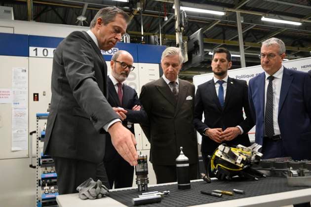 King Philippe Visits FN Browning HERSTAL, BELGIUM - FEBRUARY 11 : King Philippe of Belgium, Julien Compere CEO FN Herstal, Pierre-Yves Jeholet (MR), Vice-Chairman and Walloon Minister for the Economy, Industry, the Digital Economy, Employment and Training and Adrien Dolimont (MR), Minister-President of Wallonia, responsible for Budget, Finance, Research and Animal Welfare pictured visiting the FN Browning factory in Herstal on February 11, 2026 in Herstal, Belgium, 11 02 2026 Herstal Belgium  Copyright: xPhilipxReynaersx