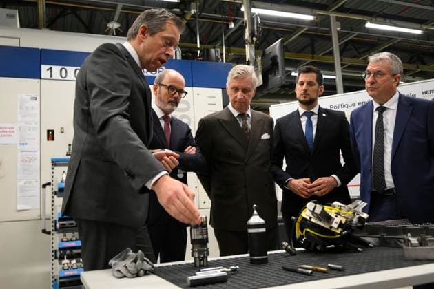 King Philippe Visits FN Browning HERSTAL, BELGIUM - FEBRUARY 11 : King Philippe of Belgium, Julien Compere CEO FN Herstal, Pierre-Yves Jeholet (MR), Vice-Chairman and Walloon Minister for the Economy, Industry, the Digital Economy, Employment and Training and Adrien Dolimont (MR), Minister-President of Wallonia, responsible for Budget, Finance, Research and Animal Welfare pictured visiting the FN Browning factory in Herstal on February 11, 2026 in Herstal, Belgium, 11 02 2026 Herstal Belgium  Copyright: xPhilipxReynaersx