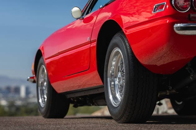 Vintage Hollywood Ferrari that featured in A Star is Born heads under the hammer at estimated £1.9m Story from Jam Press (Hollywood Ferrari Sale) Pictured: The 1971 Ferrari 365 GTB 4 Daytona Spider by Scaglietti. Vintage Hollywood Ferrari that featured in A Star is Born heads under the hammer at estimated £1.9m A vintage Hollywood Ferrari that featured in ‘A Star is Born’ heads under the hammer at an estimated £1.9m. This breathtaking 1971 Ferrari 365 GTB 4 Daytona Spider by Scaglietti presents a unique chance at owning a part of silver screen history. The motor is believed to have appeared in both A Star Is Born, featuring Kris Kristofferson and Barbra Streisand, and The Gumball in 1976. The 55-year-old ride was formerly owned by  Copyright: xJamxPress CourtesyxofxRMxSotheby s