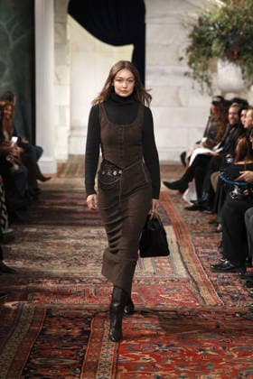 Gigi Hadid Ralph Lauren Fashion Show Ready to Wear Fall Winter 2026 2027 Collection during New York Fashion Week NYFW , February 10, 2026 Ralph Lauren Fashion Show Ready to Wear Fall Winter 2026 2027 Collection during New York Fashion Week NYFW , February 10, 2026 New Yotk Etats Unis  Copyright: xAgencex xBestimagexAgencex xBestimagex