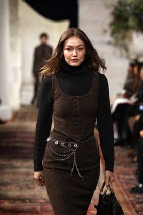 Gigi Hadid Ralph Lauren Fashion Show Ready to Wear Fall Winter 2026 2027 Collection during New York Fashion Week NYFW , February 10, 2026 Ralph Lauren Fashion Show Ready to Wear Fall Winter 2026 2027 Collection during New York Fashion Week NYFW , February 10, 2026 New Yotk Etats Unis  Copyright: xAgencex xBestimagexAgencex xBestimagex
