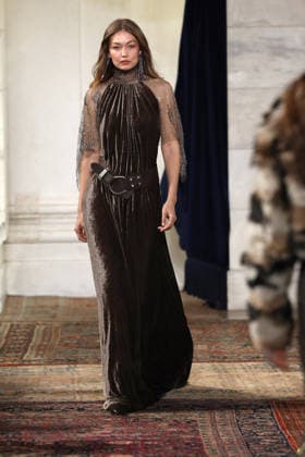 Gigi Hadid Ralph Lauren Fashion Show Ready to Wear Fall Winter 2026 2027 Collection during New York Fashion Week NYFW , February 10, 2026 Ralph Lauren Fashion Show Ready to Wear Fall Winter 2026 2027 Collection during New York Fashion Week NYFW , February 10, 2026 New Yotk Etats Unis  Copyright: xAgencex xBestimagexAgencex xBestimagex