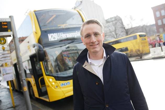 Christoph Heuings favorite place FOR EDITORIAL PURPOSES ONLY EDITORIAL USE ONLY p Christoph Heuing, Managing Director of Verkehrsverbund Berlin Brandenburg VBB , stands in front of a double-decker M29 at Hermannplatz Germany Berlin Berlin Copyright JörgxCarstensen Copyright: JörgxCarstensen doc84j2kqafdb41ihjerdqx ,EDITORIAL USE ONLY Copyright: JörgxCarstensen