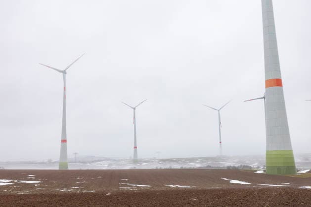 Wind energy Thuringia in winter 11022026 A collection of wind turbines near Sondershausen in Thuringia Winter weather, fog and mist Sondershausen Thuringia Germany 110226_ppb-18
