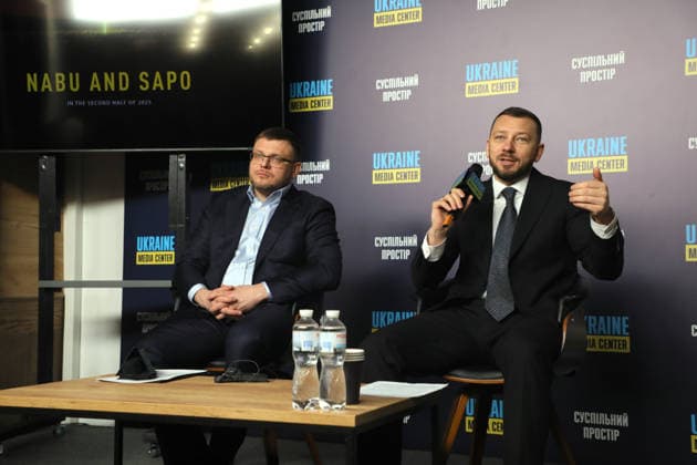 Director of the National Anti-Corruption Bureau of Ukraine Semen Kryvonos (L) and Head of the Specialized Anti-Corruption Prosecutor’s Office Oleksandr Klymenko take part in a briefing to present the report on the activities of NABU and SAPO in the second half of 2025 at the Media Center Ukraine, Kyiv, Ukraine, February 10, 2026. In the second half of 2025, NABU and SAPO reached a new level in exposing corruption in strategic sectors of the economy and defence. Despite Russian aggression, the agencies carried out large-scale operations in the energy sector, uncovered corruption schemes in military procurement, and exposed cases involving high-ranking officials. Twelve top officials were served with suspicions. (Photo by Yuliia Ovsiannikova  Copyright: xYuliiaxOvsiannikovax