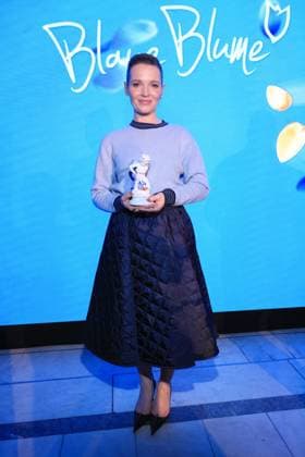 Blaue Blume 2026 Caroline Herfurth with the Honorary Award 15 Presentation of the Romantic Short Film Award BLAUE BLUME at Funkhaus Berlin Date 11 02 2026 Copyright: xEventpress Kratschx