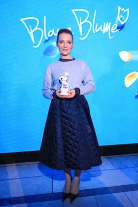 Blaue Blume 2026 Caroline Herfurth with the Honorary Award 15 Presentation of the Romantic Short Film Award BLAUE BLUME at Funkhaus Berlin Date 11 02 2026 Copyright: xEventpress Kratschx