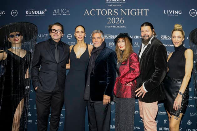Bruno Eyron, Friederike Dirscherl, Esai Morales, Cassandra Gava, Claude Duhamel, Melanie Wolf at Actors Night 2026 in the Alice Rooftop Garden at Living Berlin