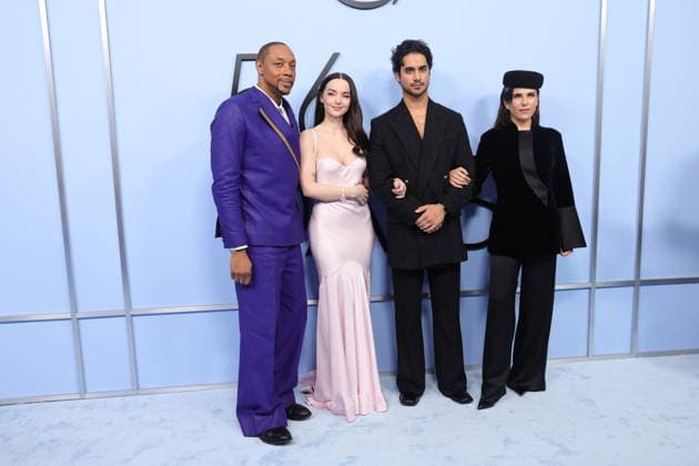 LOS ANGELES, CALIFORNIA - FEBRUARY 11 Karyn Usher, Dorian Missick, Karla Souza, Dove Cameron, Avan Jogia and Lisa Zwerling at the Los Angeles Premiere of Amazon MGM Studios Prime Original Series 56 Days at Hammer Museum on February 11, 2026 in Los Angeles, California Copyright: xAdMediax xMediaPunchx