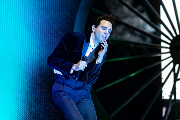 Mika performs at AO Arena Manchester Mika performs at AO Arena Manchester, England, 11th February 2026 as part of his Spinning Out tour, Credit:Mike Gray Avalon  Copyright: xMikexGrayx xAvalonx 1074175489