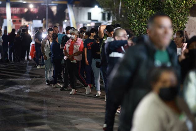Mexico City launches measles vaccination campaign amid national outbreak MEXICO CITY, MEXICO - FEBRUARY 11: People wait in line to receive measles vaccine doses during a mass vaccination campaign, at Central de Abasto wholesale market, in Mexico City, Mexico on February 11, 2026. Mexico City launched an intensified measles vaccination campaign with fixed and mobile vaccination sites across the city as Mexico faces a major national outbreak that has surpassed 9,000 confirmed cases and left at least 28 people dead, amid a regional epidemiological alert issued by the Pan American Health Organization (PAHO). Daniel Cardenas Anadolu Mexico City Mexico. Editorial use only. Please get in touch for any other usage.  Copyright: x2026xAnadoluxDanielxCardenasx