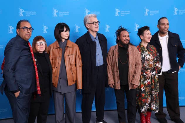 Shivendra Singh Dungarpur, Ewa Puszczynska, Bae Doona, Wim Wenders, Min Bahadur Bham, Hikari and Reinaldo Marcus Green at the photocall with the international jury at the Berlinale 2026 76 Berlin International Film Festival at the Hotel Grand Hyatt Berlin, 12 02 2026 Foto:xD.xBedrosianx xFuturexImagex jury_6219