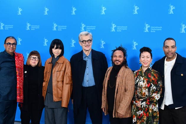 Berlin Germany 76th Berlinale Berlin International Film Festival Photocall of the Jury International Jury President Wim Wenders surrounded by Jury members Thomas Bohlen Starface 2026 02 12 452987 2026 02 12 Berlin Germany Wenders, Wim  Copyright: xThomasxBohlenx STAR_452987_010