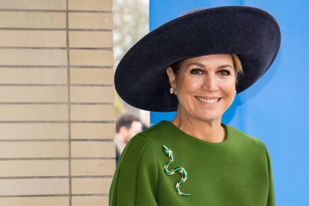 Queen Máxima Opens the International Year of the Volunteer - Utrecht Stadsschouwburg (City Theatre) Queen Máxima will open the International Year of Volunteers at the Stadsschouwburg in Utrecht. The year focuses on the power of doing and is an ode to everyone who dedicates themselves to helping others. The VrijwilligerswerkNL association is organizing the event. State Secretary for Long-Term and Social Care, Nicki Pouw-Verweij, will be present at the opening. Utrecht Netherlands  Copyright: xBrunoxPress ABACAx