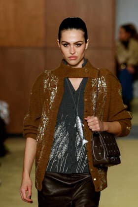 Tory Burch Fashion Show Ready to Wear Fall Winter 2026 2027 Collection during New York Fashion Week NYFW February 11th, 2026 Tory Burch Fashion Show Ready to Wear Fall Winter 2026 2027 Collection during New York Fashion Week NYFW February 11th, 2026 New York Etats Unis  Copyright: xAgencex xBestimagexAgencex xBestimagex