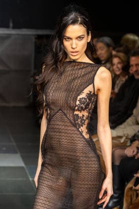 Frederick Anderson - Runway - February 2026 New York Fashion Week (NEW) Frederick Anderson - Runway - February 2026 New York Fashion Week. February 11, 2026, New York, New York, USA: A model walks the runway at the Frederick Anderson fashion show during New York Fashion Week at Nebula on February 11, 2026 in New York City. (Credit: M10s TheNews2) (Foto: M10s Thenews2 imago images) Frederick Anderson - Runway - February 2026 New York Fashion Week  Copyright: xRonxAdarx