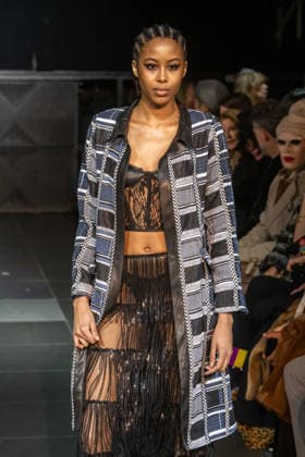 Frederick Anderson - Runway - February 2026 New York Fashion Week (NEW) Frederick Anderson - Runway - February 2026 New York Fashion Week. February 11, 2026, New York, New York, USA: A model walks the runway at the Frederick Anderson fashion show during New York Fashion Week at Nebula on February 11, 2026 in New York City. (Credit: M10s TheNews2) (Foto: M10s Thenews2 imago images) Frederick Anderson - Runway - February 2026 New York Fashion Week  Copyright: xRonxAdarx