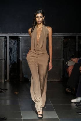 Frederick Anderson - Runway - February 2026 New York Fashion Week (NEW) Frederick Anderson - Runway - February 2026 New York Fashion Week. February 11, 2026, New York, New York, USA: A model walks the runway at the Frederick Anderson fashion show during New York Fashion Week at Nebula on February 11, 2026 in New York City. (Credit: M10s TheNews2) (Foto: M10s Thenews2 imago images) Frederick Anderson - Runway - February 2026 New York Fashion Week  Copyright: xRonxAdarx