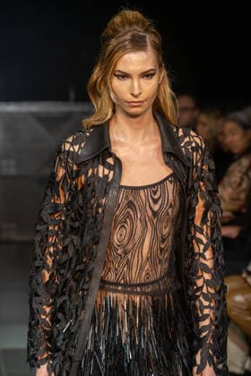 Frederick Anderson - Runway - February 2026 New York Fashion Week (NEW) Frederick Anderson - Runway - February 2026 New York Fashion Week. February 11, 2026, New York, New York, USA: A model walks the runway at the Frederick Anderson fashion show during New York Fashion Week at Nebula on February 11, 2026 in New York City. (Credit: M10s TheNews2) (Foto: M10s Thenews2 imago images) Frederick Anderson - Runway - February 2026 New York Fashion Week  Copyright: xRonxAdarx