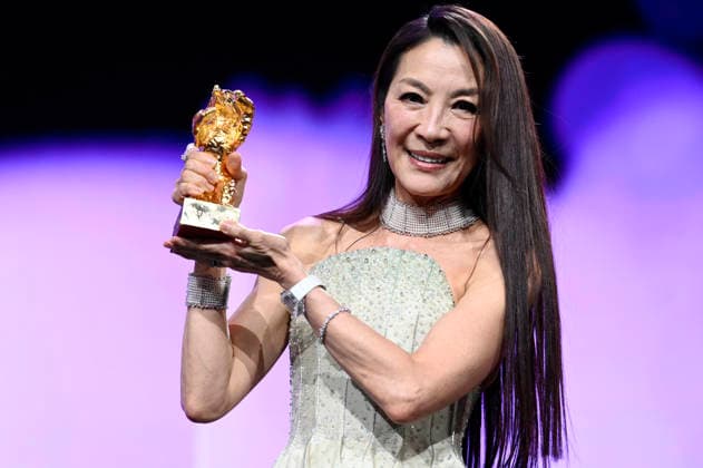 Michelle Yeoh at the presentation of the Honorary Golden Bear for Lifetime Achievement during the Opening Ceremony of the Berlinale 2026 76 Berlin International Film Festival at the Berlinale Palast Berlin, 12 02 2026 Foto:xN.xKubelkax xFuturexImagex ehrenbaer_6209