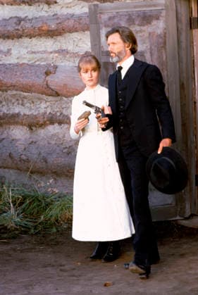 RECORD DATE NOT STATED Heaven s Gate Isabelle Huppert, Kris Kristofferson EDITORIAL USE ONLY  Copyright: x