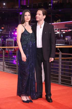 Daniel Brühl with wife Felicitas Rombold at the festival opening with the premiere of the feature film No Good Men at the Berlinale 2026 76 Berlin International Film Festival in the Berlinale Palast Berlin, 12 02 2026 Foto:xD.xBedrosianx xFuturexImagex opening_6360