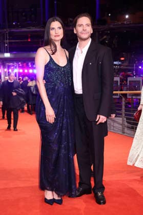 Daniel Brühl with wife Felicitas Rombold at the festival opening with the premiere of the feature film No Good Men at the Berlinale 2026 76 Berlin International Film Festival in the Berlinale Palast Berlin, 12 02 2026 Foto:xD.xBedrosianx xFuturexImagex opening_6361