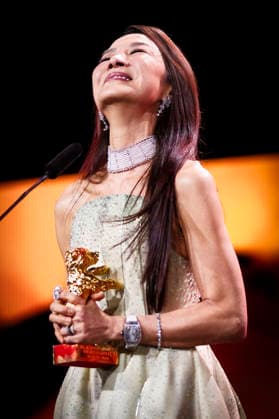 Michelle Yeoh at the presentation of the Honorary Golden Bear for Lifetime Achievement during the Opening Ceremony of the Berlinale 2026 76 Berlin International Film Festival at the Berlinale Palast Berlin, 12 02 2026 Foto:xJ.xEdwardsx xFuturexImagex ehrenbaer_6221