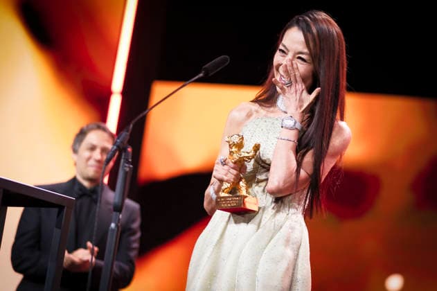 Michelle Yeoh at the presentation of the Honorary Golden Bear for Lifetime Achievement during the Opening Ceremony of the Berlinale 2026 76 Berlin International Film Festival at the Berlinale Palast Berlin, 12 02 2026 Foto:xJ.xEdwardsx xFuturexImagex ehrenbaer_6225