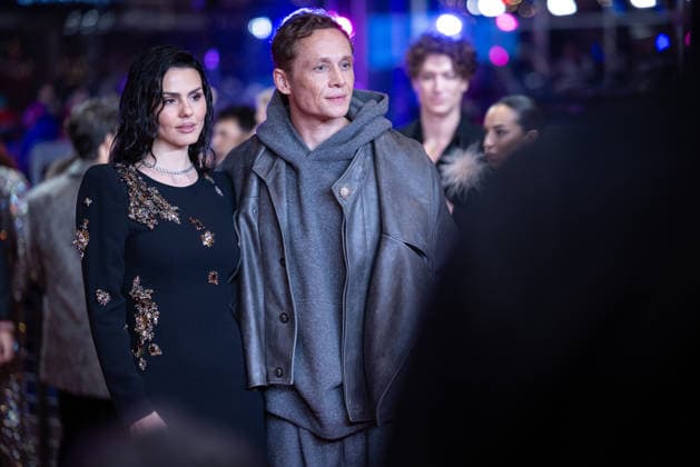 Opening 76 Berlinale The alternative view Matthias Schweighöfer and Ruby O Fee Opening of the 76 Berlinale with the Afghan film No Good Men at the Berlinale Palast in Berlin Copyright: xEventpressx