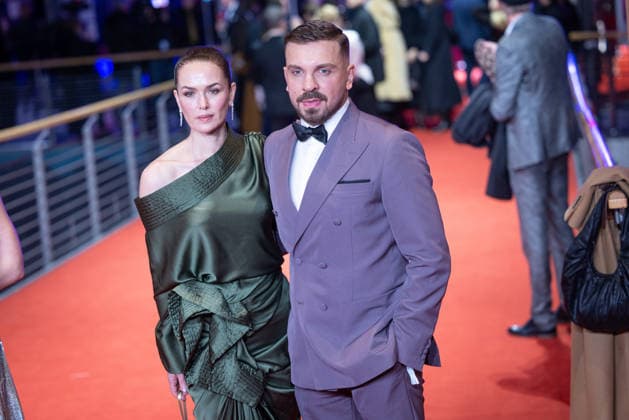 Opening 76 Berlinale The Alternative View Edin Hasanovic and Natalia Rudziewicz Opening of the 76th Berlinale with the Afghan film No Good Men at the Berlinale Palast in Berlin Copyright: xEventpressx