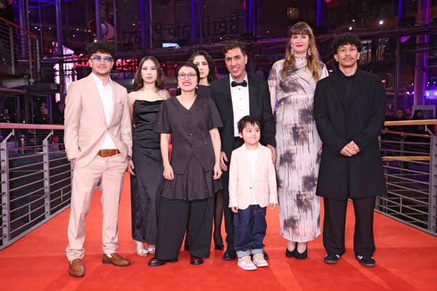 Laila Mahmudi, Shahrbanoo Sadat, Anwar Hashimi, Liam Hussaini, Katja Adomeit and guests at the festival opening with the premiere of the feature film No Good Men at the Berlinale 2026 76 Berlin International Film Festival in the Berlinale Palast Berlin, 12 02 2026 Foto:xD.xBedrosianx xFuturexImagex opening_6467