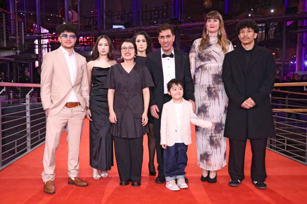 Laila Mahmudi, Shahrbanoo Sadat, Anwar Hashimi, Liam Hussaini, Katja Adomeit and guests at the festival opening with the premiere of the feature film No Good Men at the Berlinale 2026 76 Berlin International Film Festival in the Berlinale Palast Berlin, 12 02 2026 Foto:xD.xBedrosianx xFuturexImagex opening_6468