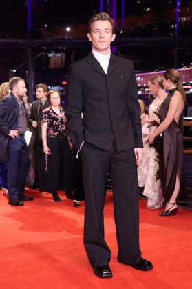 Jannis Niewöhner at the festival opening with the premiere of the feature film No Good Men at the Berlinale 2026 76 Berlin International Film Festival in the Berlinale Palast Berlin, 12 02 2026 Foto:xD.xBedrosianx xFuturexImagex opening_6488