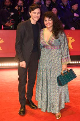 Sebastian Urzendowsky and Sara Fazilat at the festival opening with the premiere of the feature film No Good Men at the Berlinale 2026 76 Berlin International Film Festival in the Berlinale Palast Berlin, 12 02 2026 Foto:xC.xNiehausx xFuturexImagex opening_6505