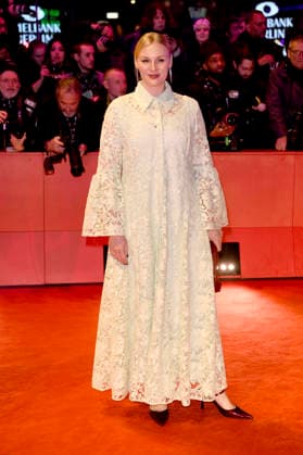 Rosalie Thomass at the festival opening with the premiere of the feature film No Good Men at the Berlinale 2026 76 Berlin International Film Festival in the Berlinale Palast Berlin, 12 02 2026 Foto:xC.xNiehausx xFuturexImagex opening_6533