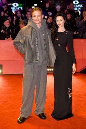 Matthias Schweighöfer with partner Ruby O Fee at the festival opening with the premiere of the feature film No Good Men at the Berlinale 2026 76 Berlin International Film Festival in the Berlinale Palast Berlin, 12 02 2026 Foto:xC.xNiehausx xFuturexImagex opening_6540