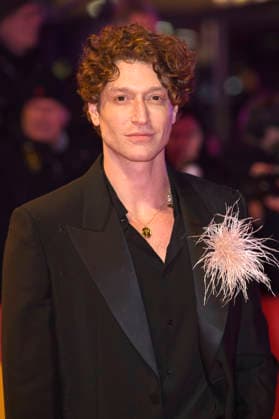Daniel Donskoy at the festival opening with the premiere of the feature film No Good Men at the Berlinale 2026 76 Berlin International Film Festival in the Berlinale Palast Berlin, 12 02 2026 Foto:xC.xNiehausx xFuturexImagex opening_6557