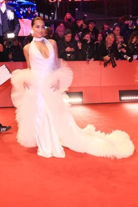 Berlinale Opening Gizem Emre Red carpet at the opening of the 76th Berlinale at BerlinalePalast, Berlin, date 12 02 2026 Copyright: xEventpress Kratschx