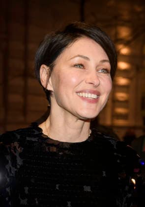 Emma Willis arrives to the gala performance of Cabaret the Musical at the Kit Kat Club, Playhouse Theatre, London, 12 February 2026. Emma Willis arrives for the gala performance of Cabaret the Musical at the Kit Kat Club, Playhouse Theatre, London, 12 February 2026., Credit:Tina Korhonen Avalon United Kingdom, London  Copyright: xTinaxKorhonenx xAvalonx 1074490176